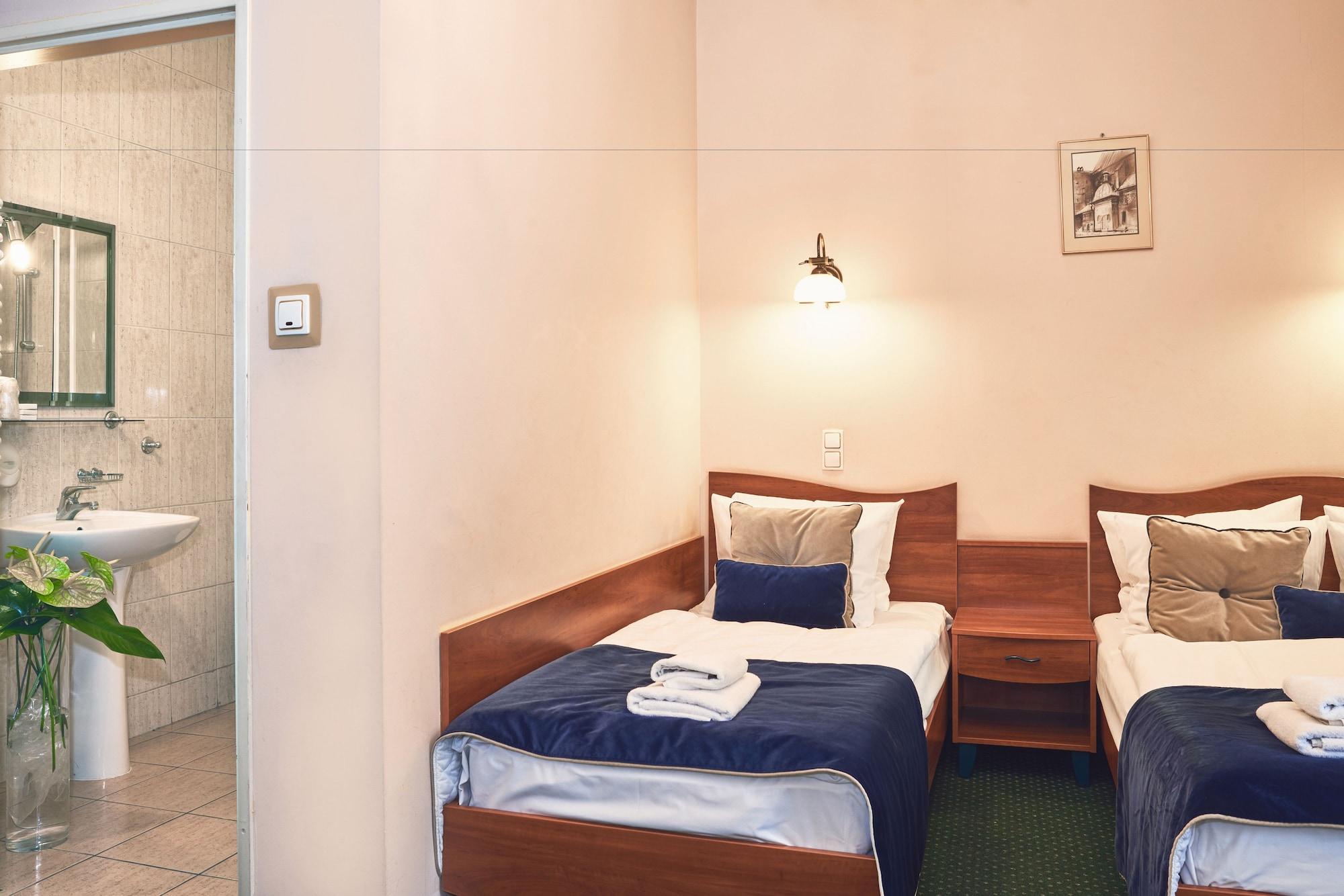 Nobilton Hotel Krakau Buitenkant foto