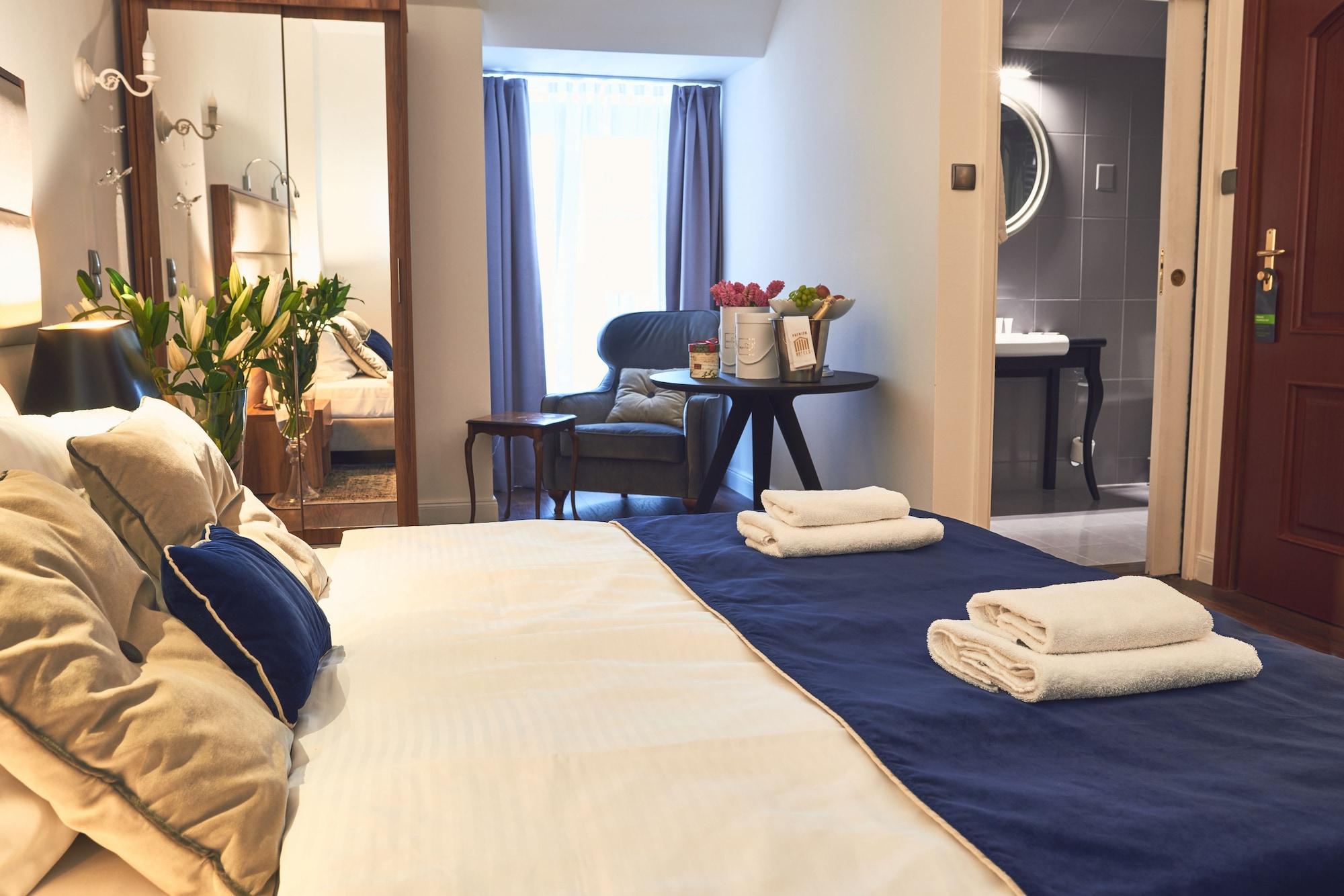 Nobilton Hotel Krakau Buitenkant foto