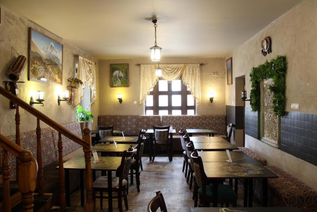 Nobilton Hotel Krakau Buitenkant foto