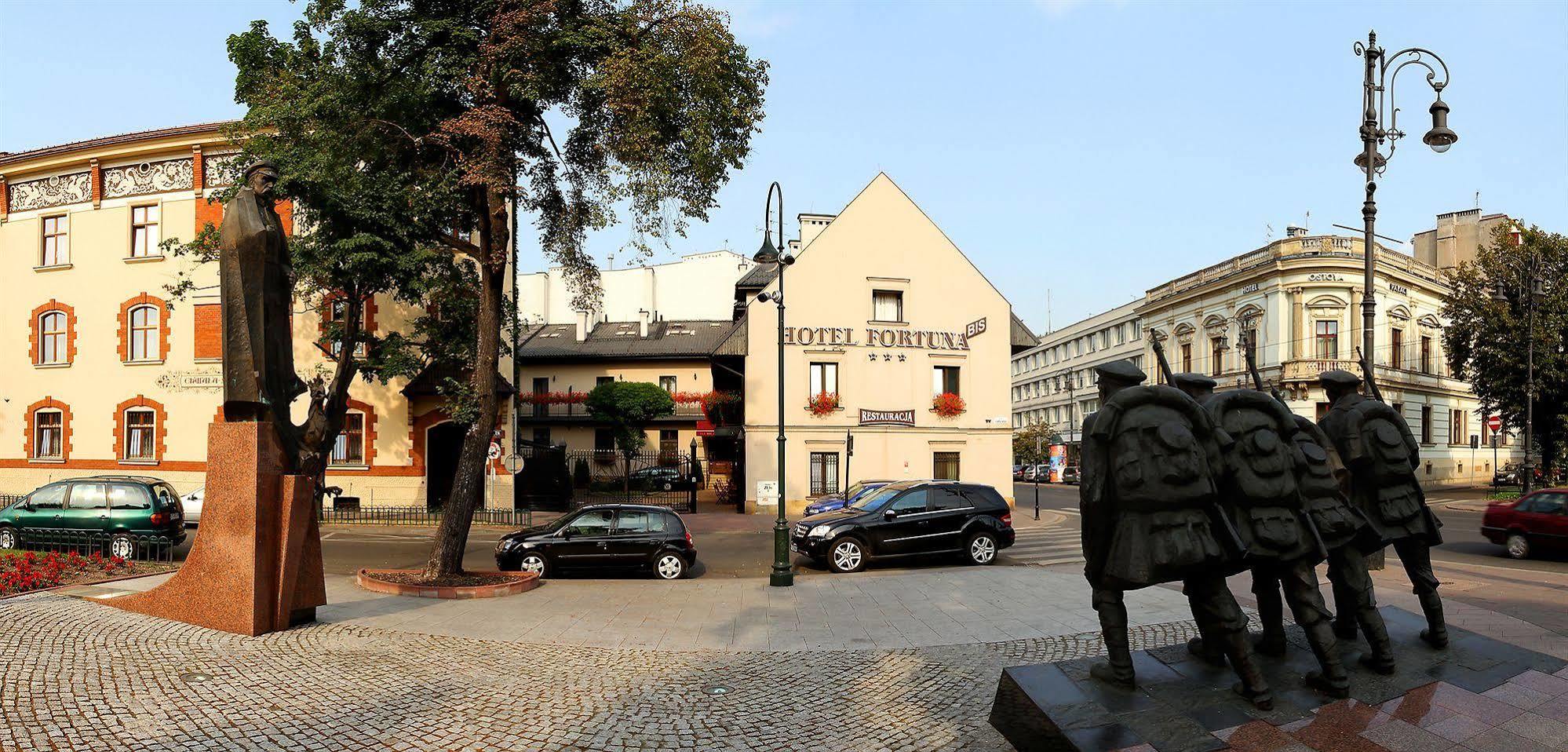 Nobilton Hotel Krakau Buitenkant foto